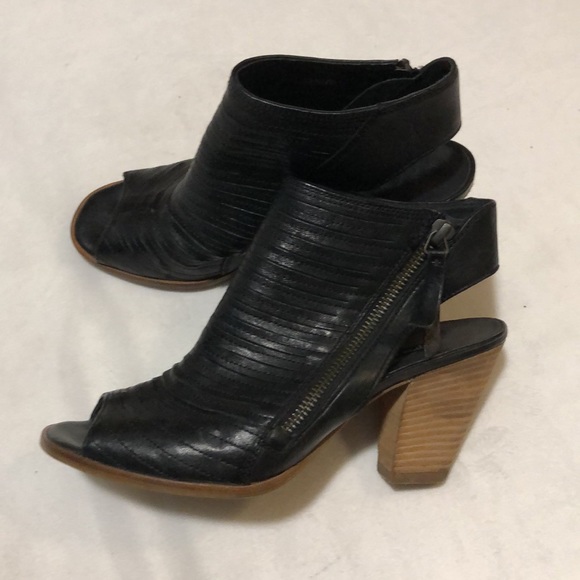 Paul Green Cayanne bootie - Picture 2 of 13